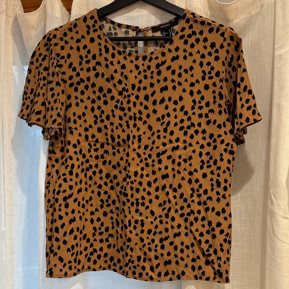Forever 21 Brown and Black Animal Print Short Sleeve Top